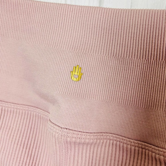 Spiritual Gangster Size M/L Metta Ribbed High Waist Seamless Leggings Pink Rose - Picture 8 of 10